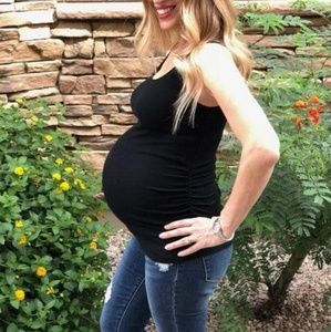 XS Black Ribbed Old Navy Maternity Tank